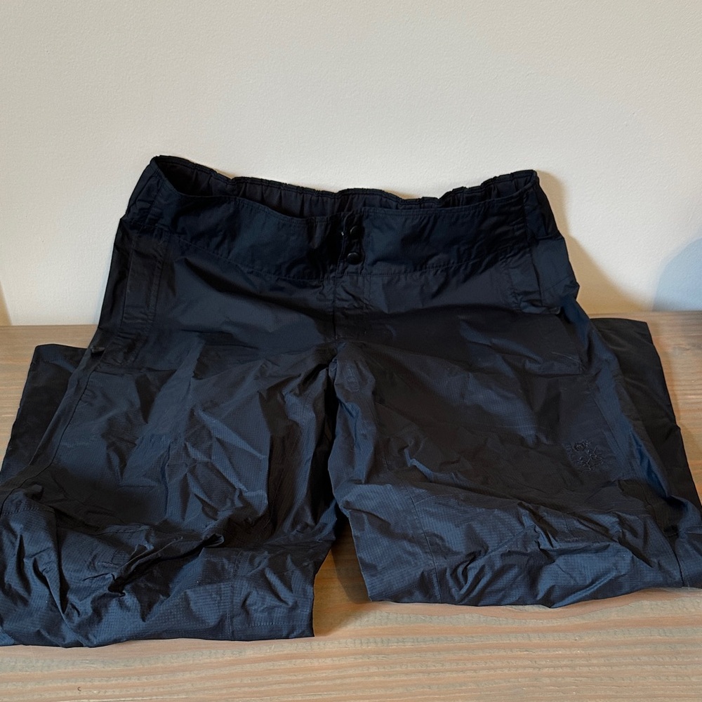 Black Cargo Pants